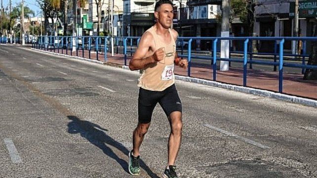 Luis Alejandro Alvez en la pista de Uruguayana. Luis Alejandro Alvez en la pista de Uruguayana.