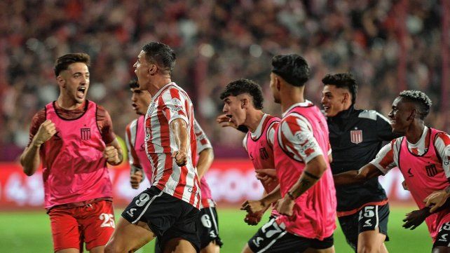 Estudiantes es el flamante campeón de la Copa Argentina y jugará Libertadores. Estudiantes es el flamante campeón de la Copa Argentina y jugará Libertadores.
