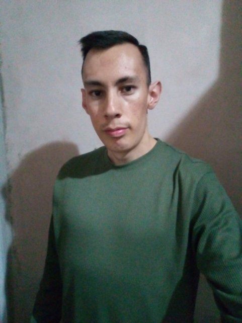 Desde Chajarí, Jonathan Amaya se viralizó por bailar en la calle Desde Chajarí, Jonathan Amaya se viralizó por bailar en la calle