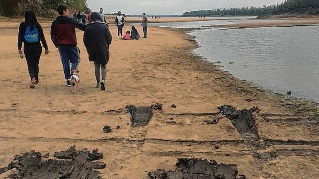 Huellas de camionetas en Diamante