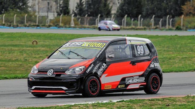 Entre los pilotos entrerrianos se encuentra el paranaense Juan Palacio.