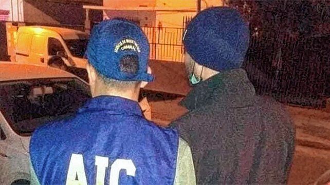 Tras varios días de búsqueda, la hija de la cantante santiagueña Roxana Carabajal fue encontrada junto a su padre en una vivienda de Rosario