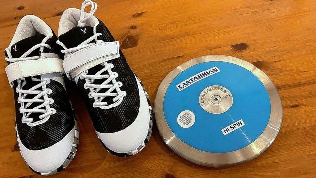 El atleta Lucas Miño sufrió el robo de sus pertenencias. El atleta Lucas Miño sufrió el robo de sus pertenencias.