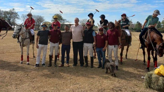 Aurora Club celebró una jornada a puro polo, tradición, caballos y emoción. Aurora Club celebró una jornada a puro polo, tradición, caballos y emoción.