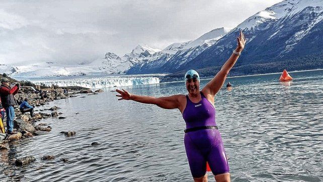 Silvina Crosa se quedó con el primer puesto en 200 metros pecho. Silvina Crosa se quedó con el primer puesto en 200 metros pecho.