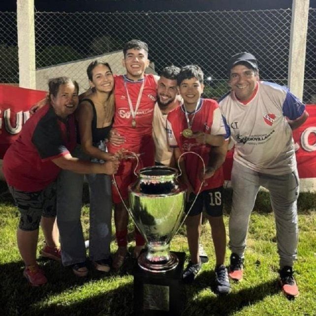 Madre y dirigente: la pasión de María Inés Goicochea en Villa del Rosario. Madre y dirigente: la pasión de María Inés Goicochea en Villa del Rosario.