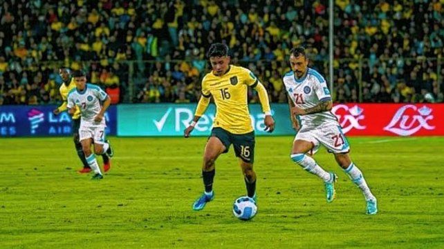 Ecuador derrotó a Chile y sumó tres puntos de oro. Ecuador derrotó a Chile y sumó tres puntos de oro.