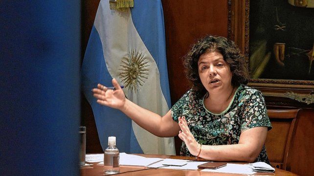 La ministra de Salud, Carla Vizzotti, llevó al Cofesa la propuesta de diferir las segundas dosis de las vacunas.