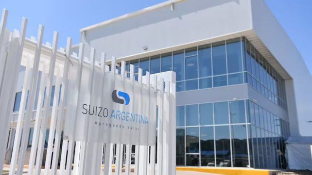 Coimas: Suizo Argentina acumula contratos millonarios con PAMI. Coimas: Suizo Argentina acumula contratos millonarios con PAMI.