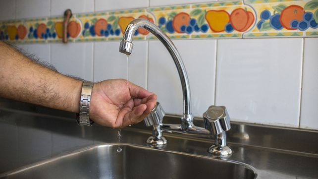Paraná: falta de agua potable en algunas zonas Paraná: falta de agua potable en algunas zonas