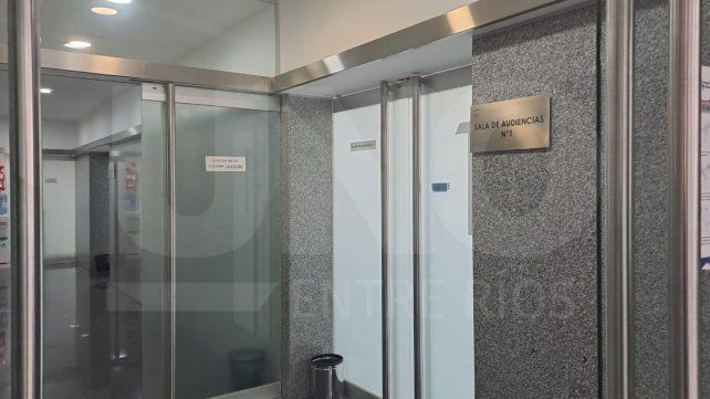La audiencia se realizó con restricciones al labor periodístico en el Salón N° 1 de Tribunales. La audiencia se realizó con restricciones al labor periodístico en el Salón N° 1 de Tribunales.