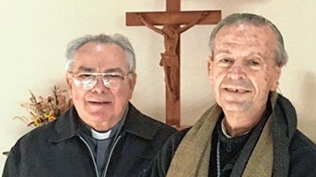 Monseñor Luis Armando Collazuol recibió hace poco tiempo en Concordia a Héctor Cardelli.