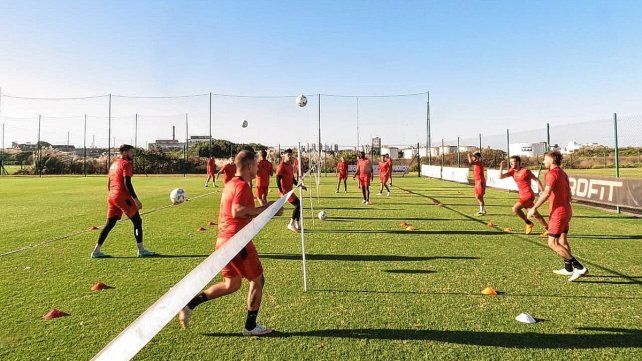 Patronato entrenó en el predio de Aldosivi. Patronato entrenó en el predio de Aldosivi.