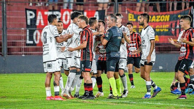 Patronato empata sin goles ante All Boys. Patronato empata sin goles ante All Boys.