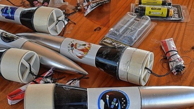 Experiencia. En diciembre de 2022, cinco equipos provenientes de CABA, Córdoba, Formosa y Misiones llegaron a la instancia final, lanzaron sus cargas útiles del tamaño de una lata de gaseosa. Experiencia. En diciembre de 2022, cinco equipos provenientes de CABA, Córdoba, Formosa y Misiones llegaron a la instancia final, lanzaron sus cargas útiles del tamaño de una lata de gaseosa.