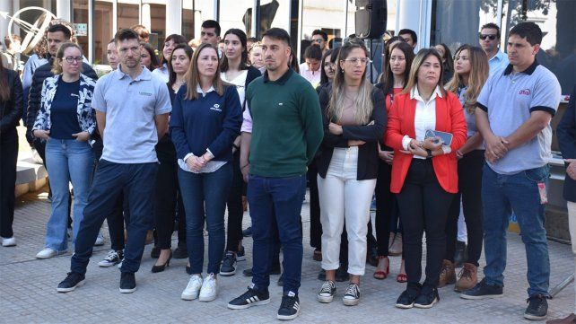 Concepción del Uruguay: más de 1500 personas visitaron la primera Expo Empleo Concepción del Uruguay: más de 1500 personas visitaron la primera Expo Empleo 
