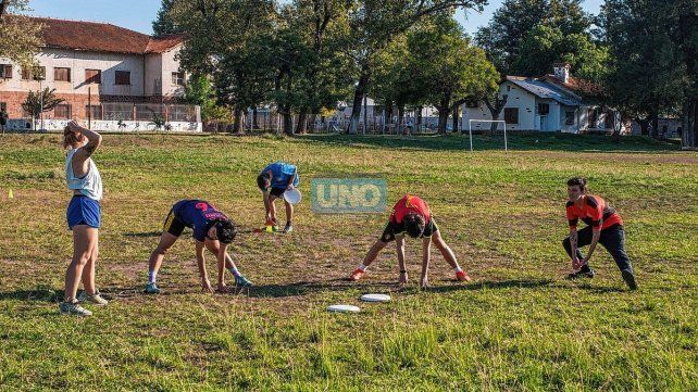 “No hay límites de edad. Trata de ser un deporte inclusivo tanto en edad como en género”, destacó el jugador de frisbee.