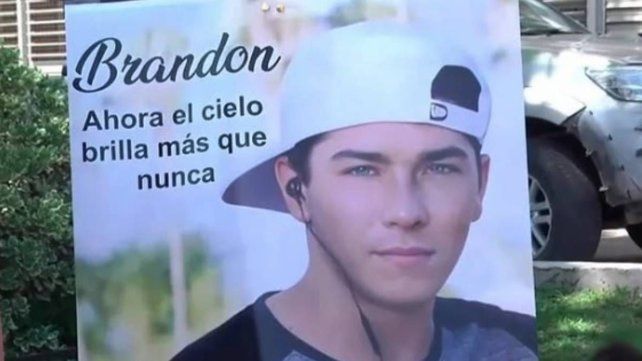 Brandon Dietz fue asesinado a tiros el 23 de diciembre de 2023 en el barrio Maccarone de Paraná. Brandon Dietz fue asesinado a tiros el 23 de diciembre de 2023 en el barrio Maccarone de Paraná.
