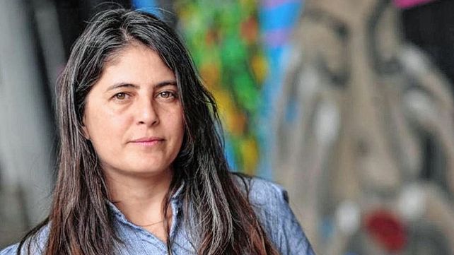 El Viento que arrasa, la primera novela de Selva Almada, fue adaptada al cine por Paula Hernández. El Viento que arrasa, la primera novela de Selva Almada, fue adaptada al cine por Paula Hernández.