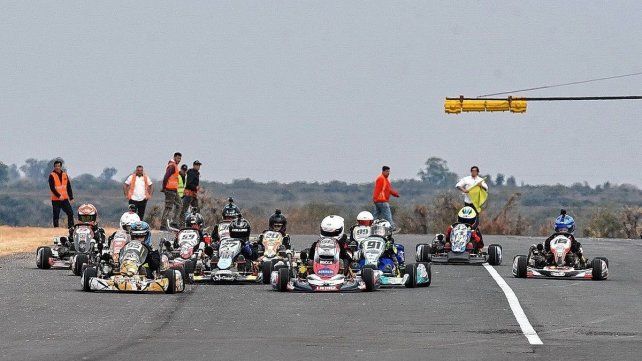 El Karting Entrerriano corrió en La Paz. El Karting Entrerriano corrió en La Paz.