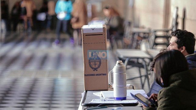 No habrá inconvenientes en las PASO respecto al trabajo de las autoridades de mesa.