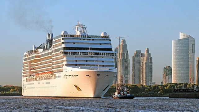 Cruceros: Habilitan la reanudación de sus actividades. Cruceros: Habilitan la reanudación de sus actividades.