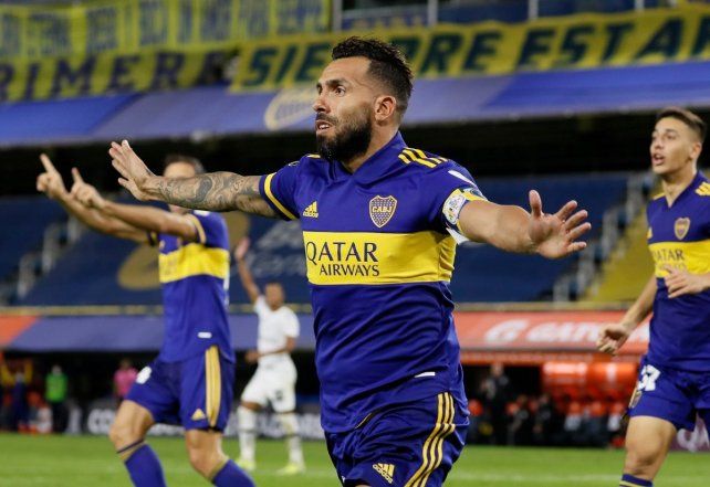 Carlos Tevez y una terrible carrera como jugador profesional. 