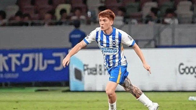 Valentín Barco deja Brighton y se marcha al Sevilla de España. Valentín Barco deja Brighton y se marcha al Sevilla de España.