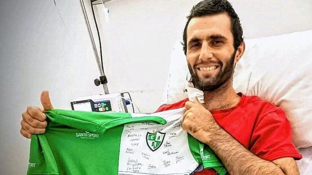 Hernán Percara padece leucemia mieloide aguda. Hernán Percara padece leucemia mieloide aguda.