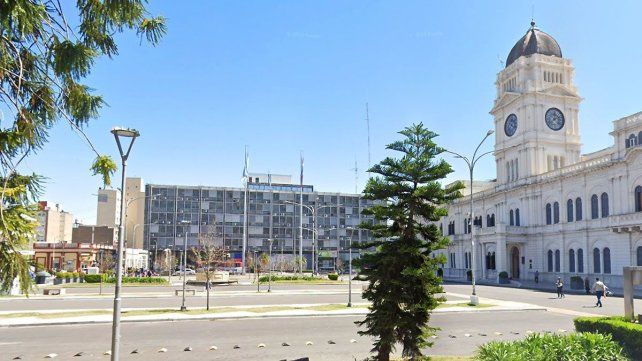 El gobierno provincial informó que el cronograma de pagos para los haberes, a activos y pasivos de la administración pública, inicia el miércoles 1 de octubre. El gobierno provincial informó que el cronograma de pagos para los haberes, a activos y pasivos de la administración pública, inicia el miércoles 1 de octubre.