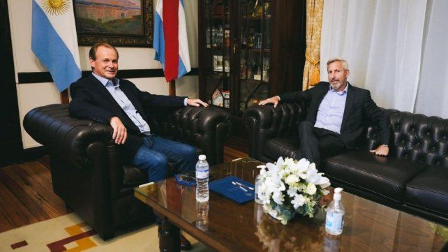 Gustavo Bordet y Rogelio Frigerio en el despacho del gobernador. Gustavo Bordet y Rogelio Frigerio en el despacho del gobernador.