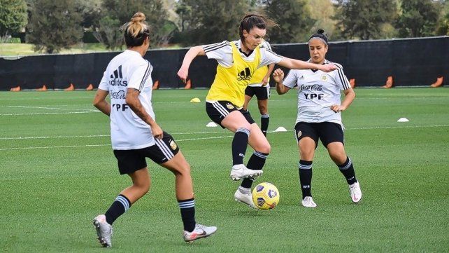 La selección femenina de fútbol tendrá una semana de entrenamientos en el predio de AFA.