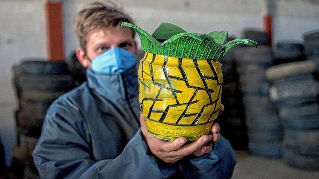 Paraná: Centro de recepción y transferencia de neumáticos fuera de uso.