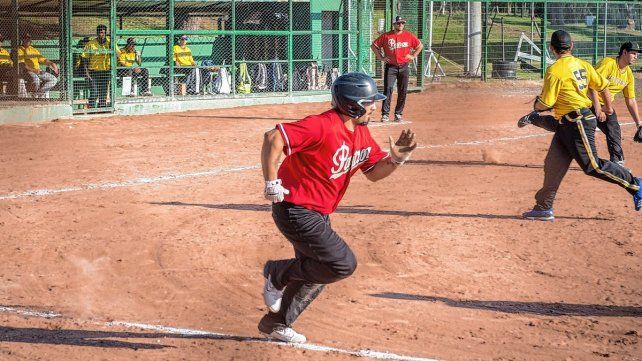 El certamen de sóftbol es en Paraná.