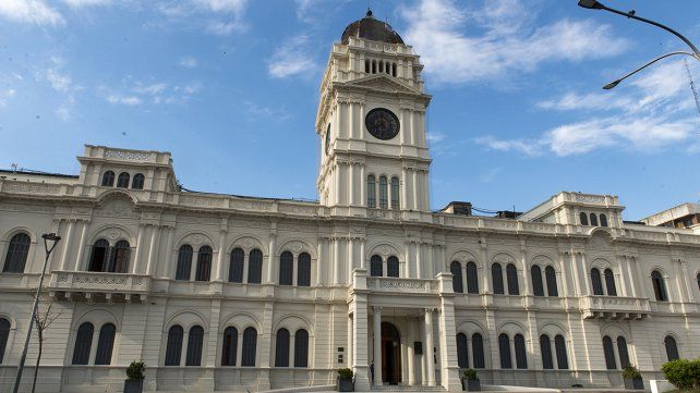 Se conoció el cronograma de pagos dado para activos y pasivos de la Provincia