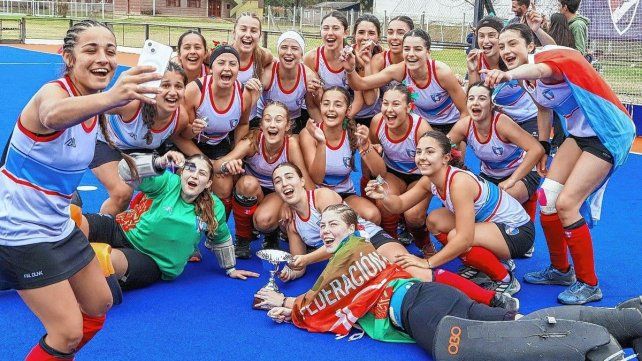 Entre Ríos se quedó con el título en la categoría Sub 16 Damas. Entre Ríos se quedó con el título en la categoría Sub 16 Damas.