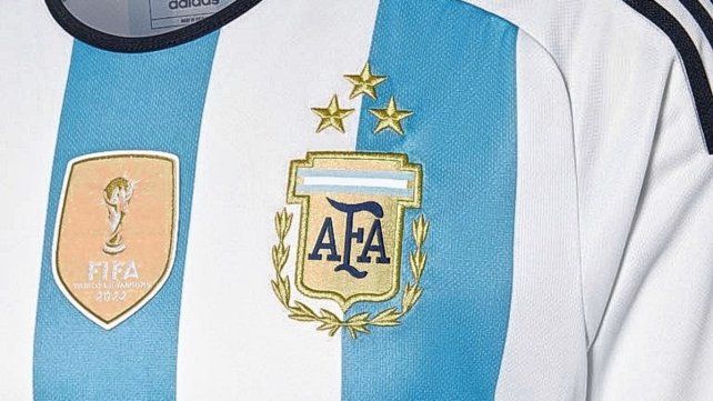 La camiseta de la Selección Argentina tendrá bordada una tercera estrella.