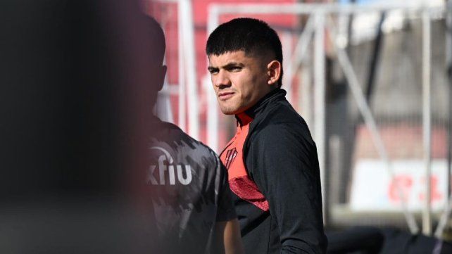 Patronato empata 0 a 0 ante Tristán Suárez. Gabriel el Monito Díaz es titular en el local. Patronato empata 0 a 0 ante Tristán Suárez. Gabriel el Monito Díaz es titular en el local.