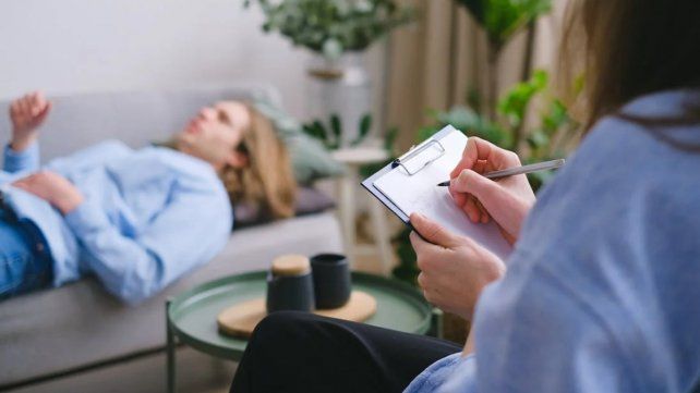 El accedo a la atención en salud mental se ve limitado hoy en día El accedo a la atención en salud mental se ve limitado hoy en día