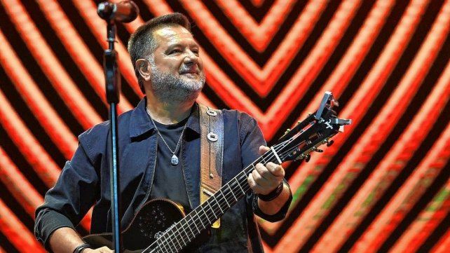 Jorge Rojas agradeció el acompañamiento del público. Jorge Rojas agradeció el acompañamiento del público.