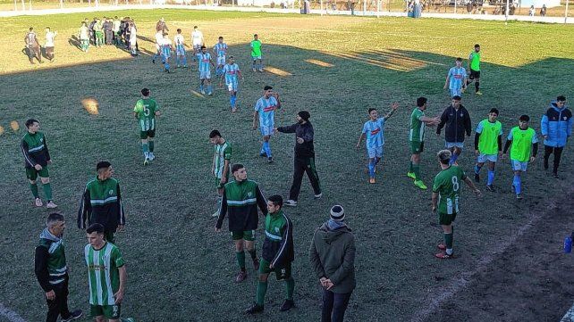 Incidentes contra el árbitro en cancha de Belgrano. Incidentes contra el árbitro en cancha de Belgrano.