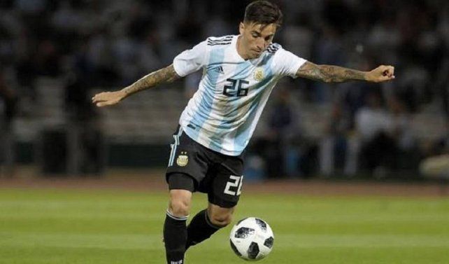 Renzo Saravia, con la camiseta de la selección argentina