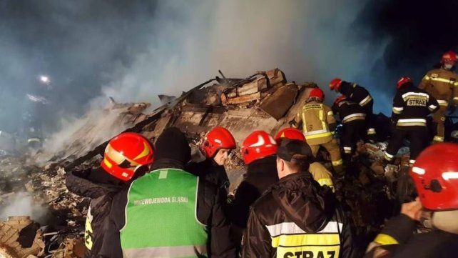Decenas de personas murieron por un incendio durante una fiesta de Año Nuevo en Suiza Decenas de personas murieron por un incendio durante una fiesta de Año Nuevo en Suiza