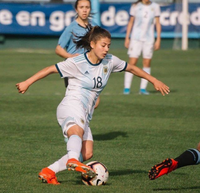 Loana Berhard, de la LPF a la Selección Argentina