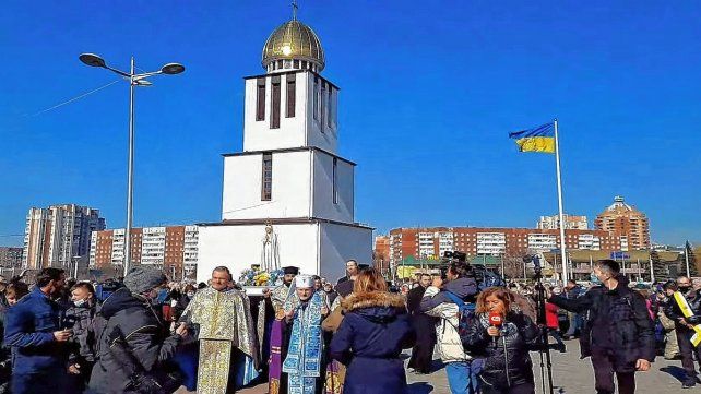 Símbolo. La visita de Fátima es una oportunidad más de buscar los caminos de la paz.