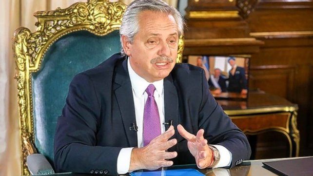 Alberto Fernández se defendió de las críticas por el operativo nacional de vacunación