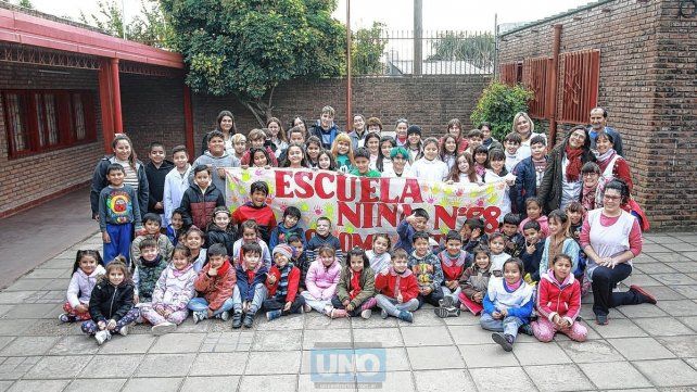 La escuela Mitre lleva 100 años al servicio de la educación.