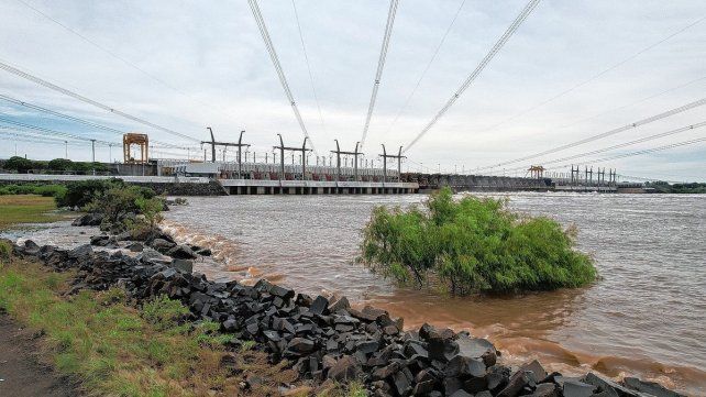 Modifican la cota mínima del río Uruguay. Modifican la cota mínima del río Uruguay.