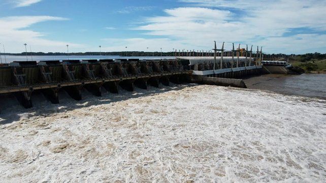 El río Uruguay comienza a descender. El río Uruguay comienza a descender.