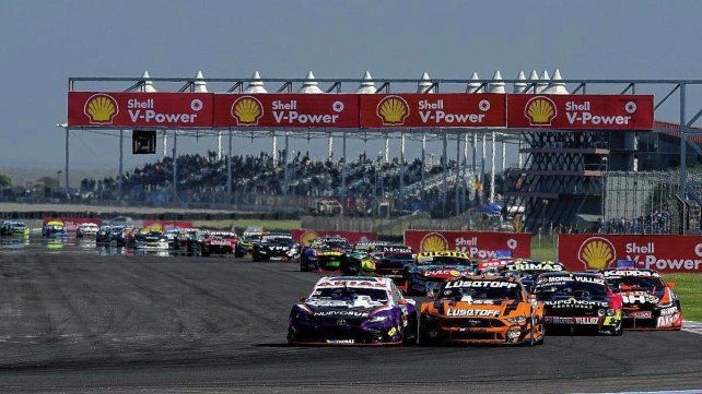 El TC corre en Termas de Río Hondo. El TC corre en Termas de Río Hondo.